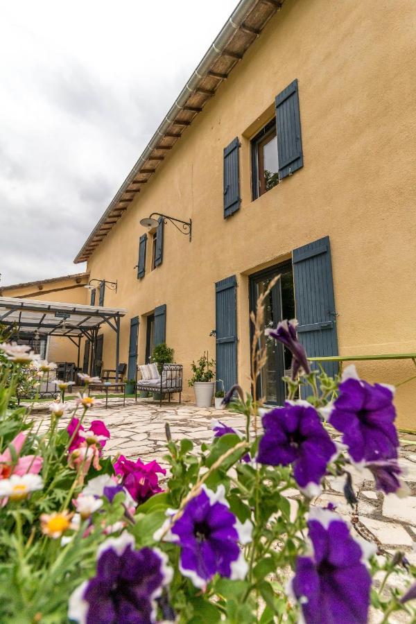Chambres D'Hotes La Vigneronne Senouillac Exterior photo
